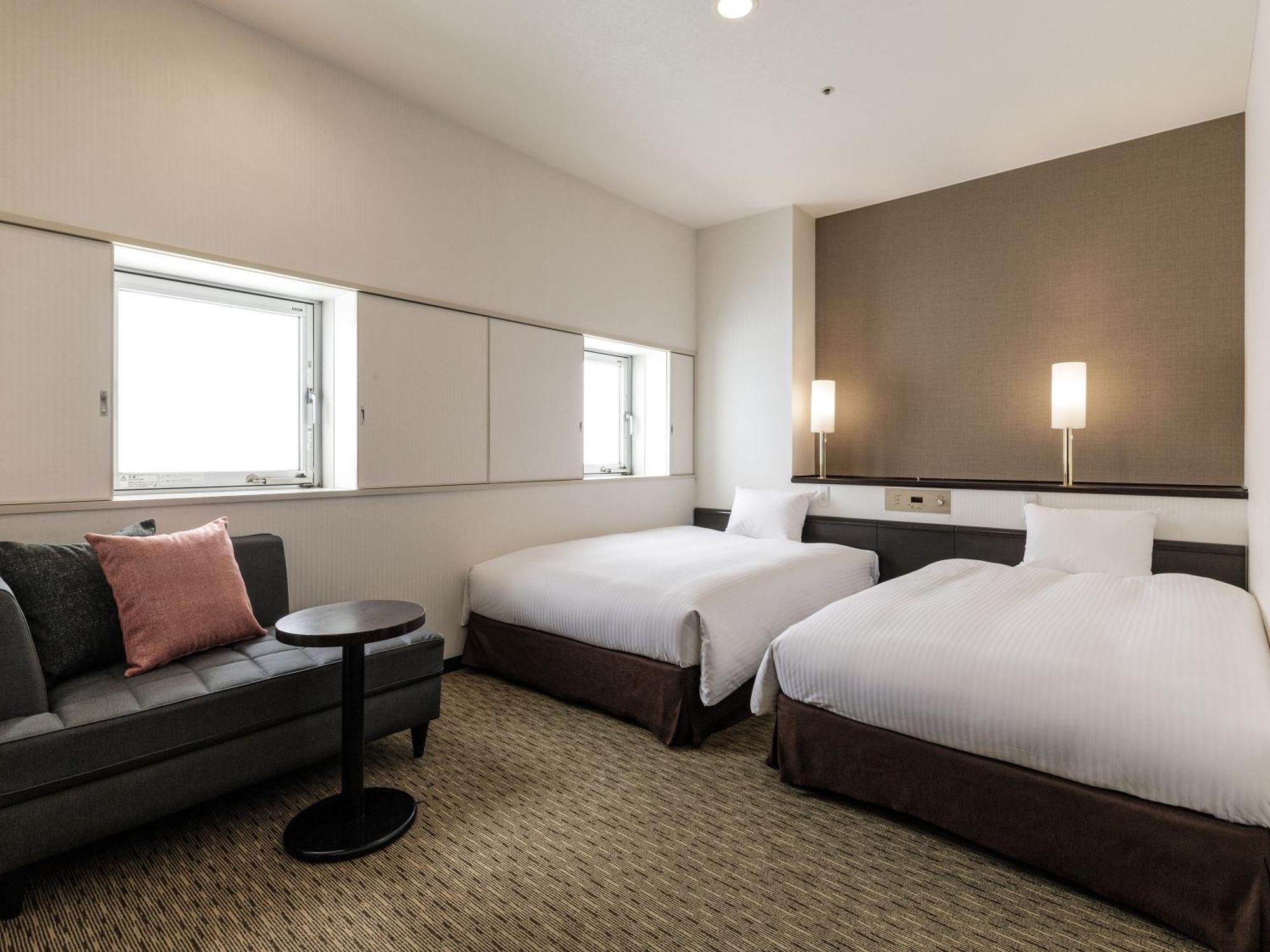 Nishitetsu Inn Kurosaki Китакюсю Экстерьер фото