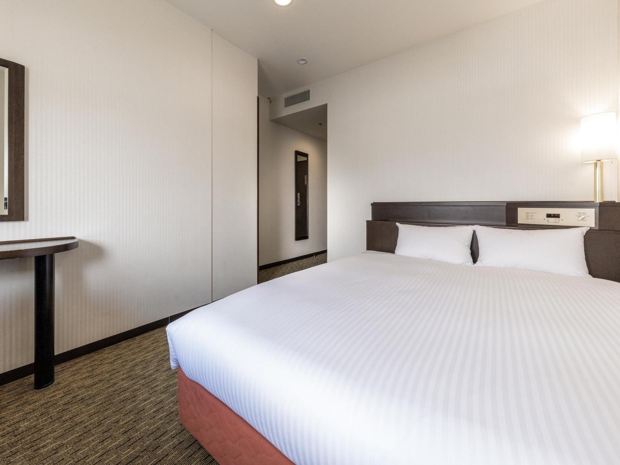 Nishitetsu Inn Kurosaki Китакюсю Экстерьер фото