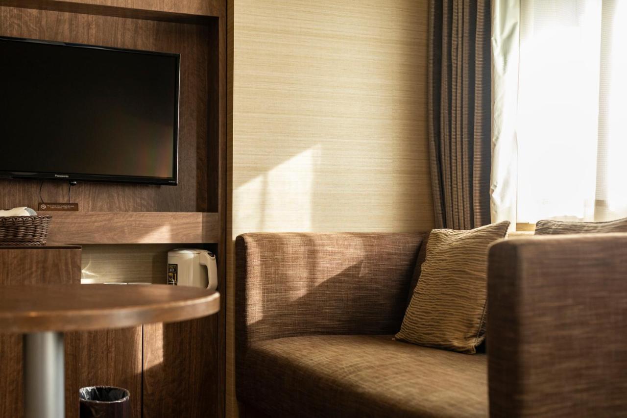 Nishitetsu Inn Kurosaki Китакюсю Экстерьер фото